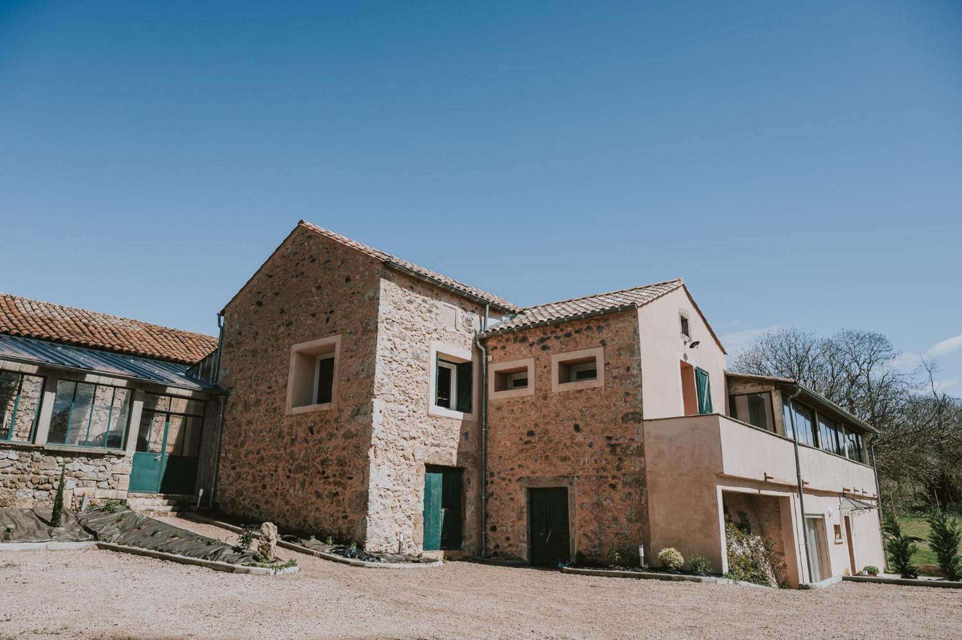 Domaine De Tapies 2 Gites Jusqu A 19 Personnes Cornus Exterior photo